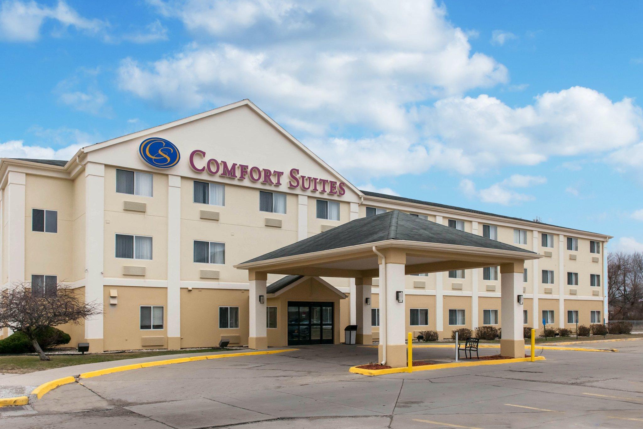 Comfort Suites Terre Haute University Area Екстериор снимка